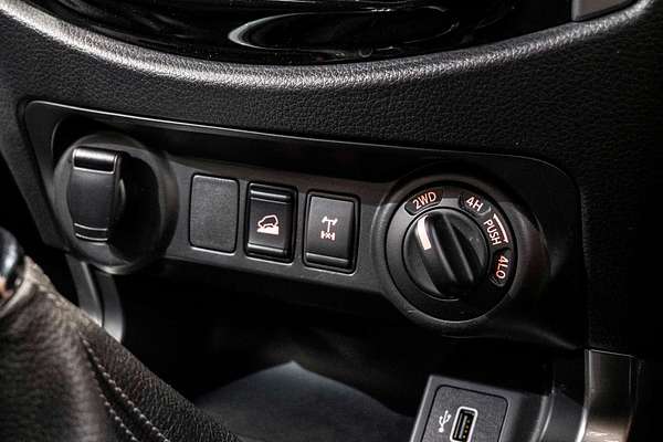2022 Nissan Navara SL D23 4X4