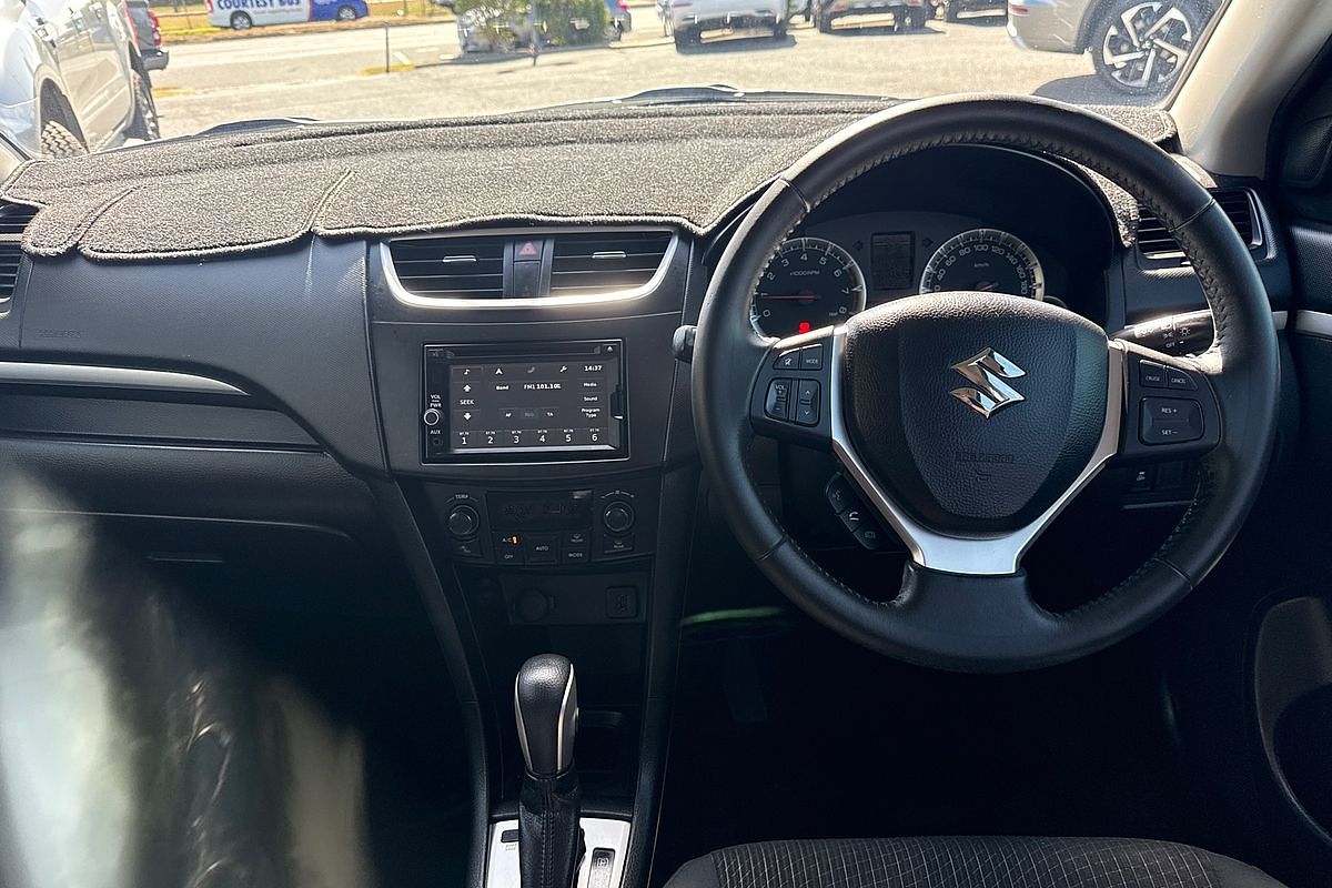 2015 Suzuki Swift GLX Navigator FZ