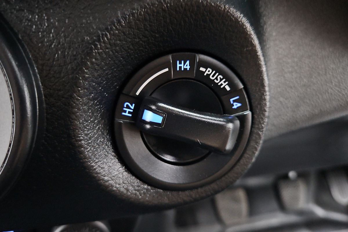 2021 Toyota Hilux SR GUN126R 4X4