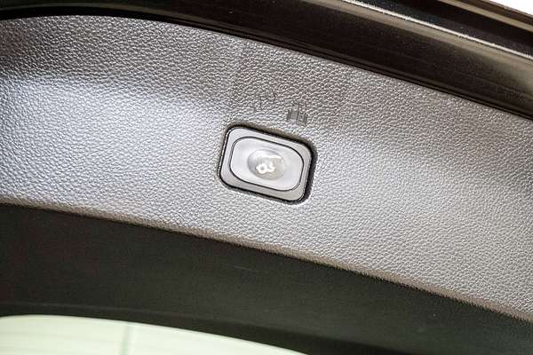 2021 Ford Everest Trend UA II 2.0L