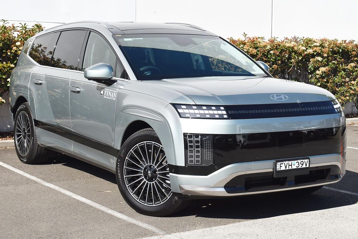 2025 Hyundai IONIQ 9 Calligraphy ME.V1