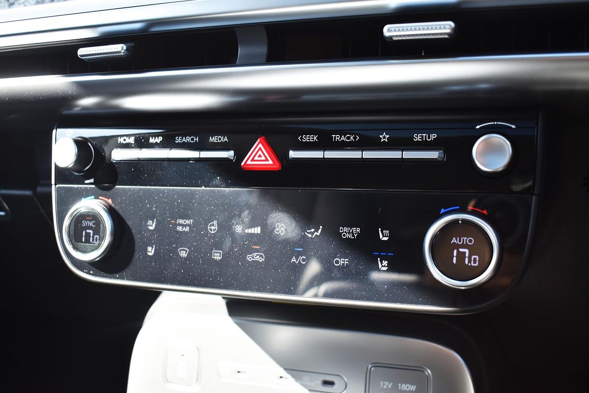 2025 Hyundai IONIQ 9 Calligraphy ME.V1