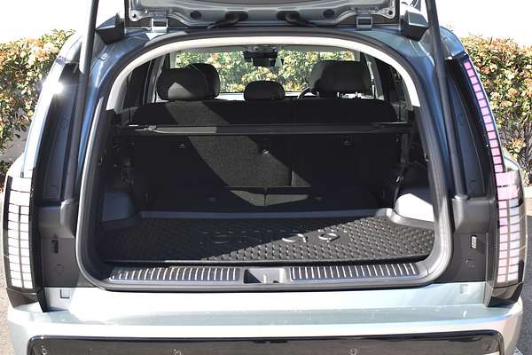 2025 Hyundai IONIQ 9 Calligraphy ME.V1