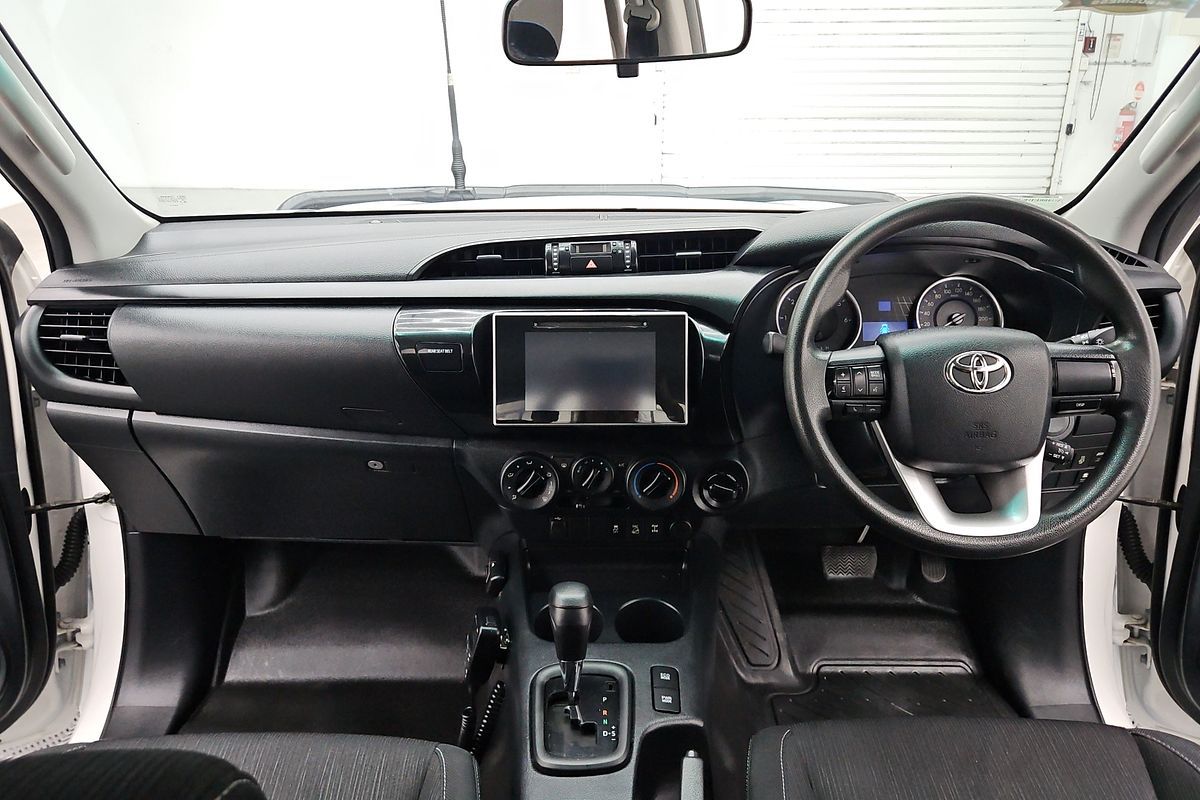 2018 Toyota Hilux SR GUN126R 4X4