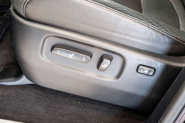 2020 Lexus LX LX450d VDJ201R