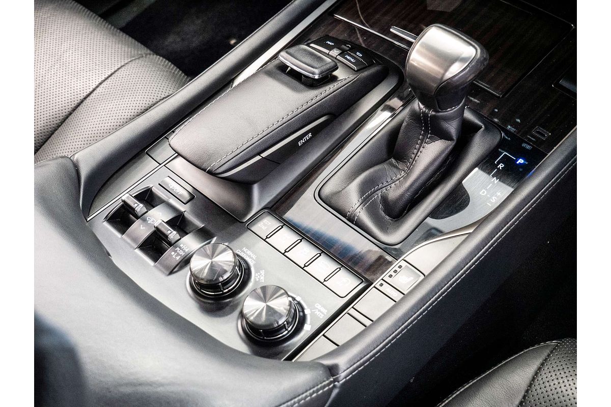 2020 Lexus LX LX450d VDJ201R