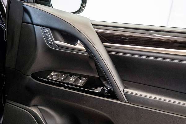2020 Lexus LX LX450d VDJ201R