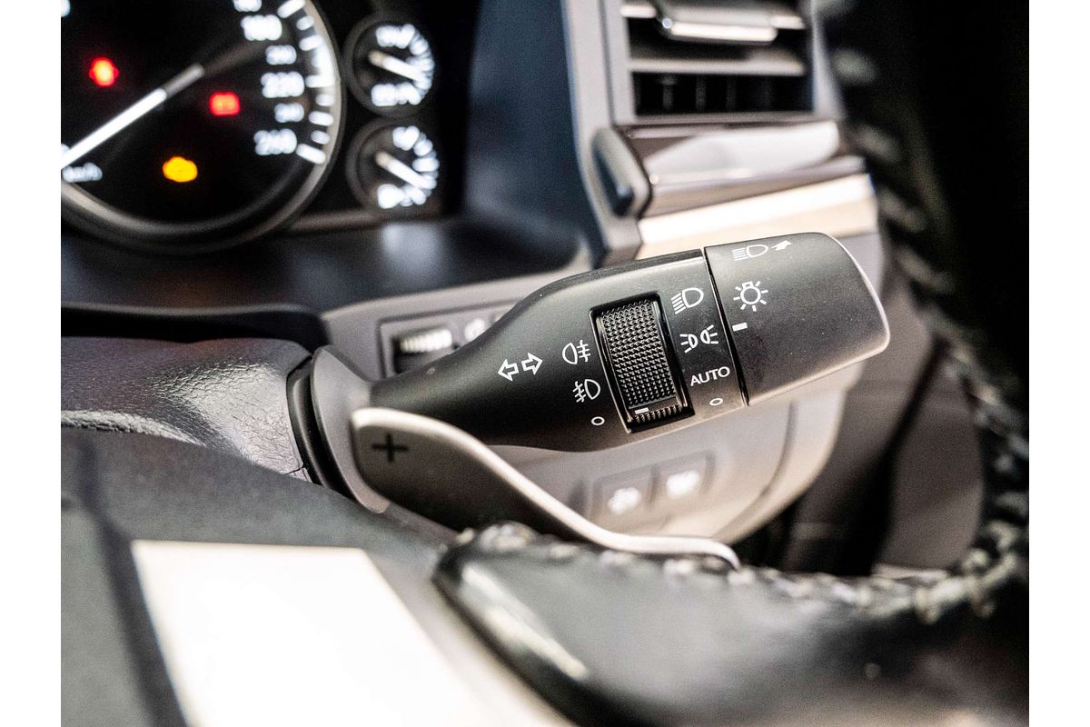 2020 Lexus LX LX450d VDJ201R
