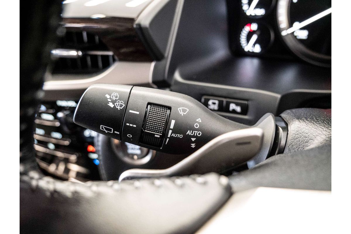 2020 Lexus LX LX450d VDJ201R