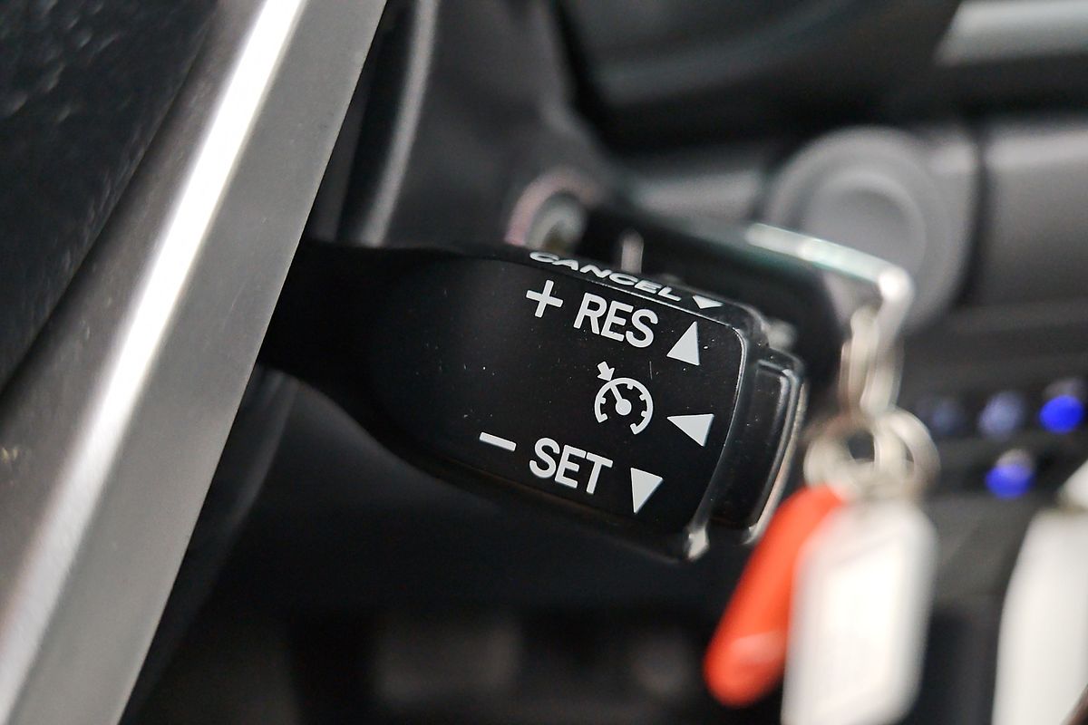 2018 Toyota Hilux SR GUN126R 4X4