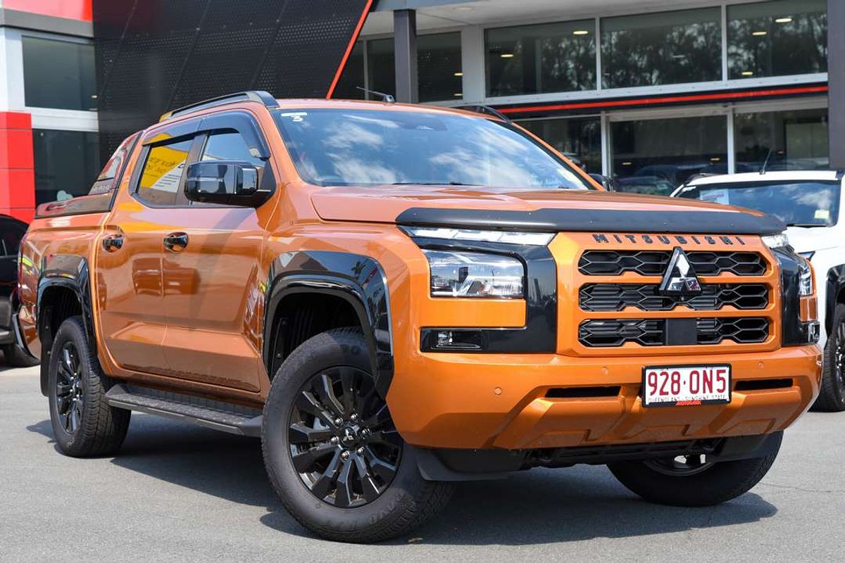 2025 Mitsubishi Triton GSR MV 4X4