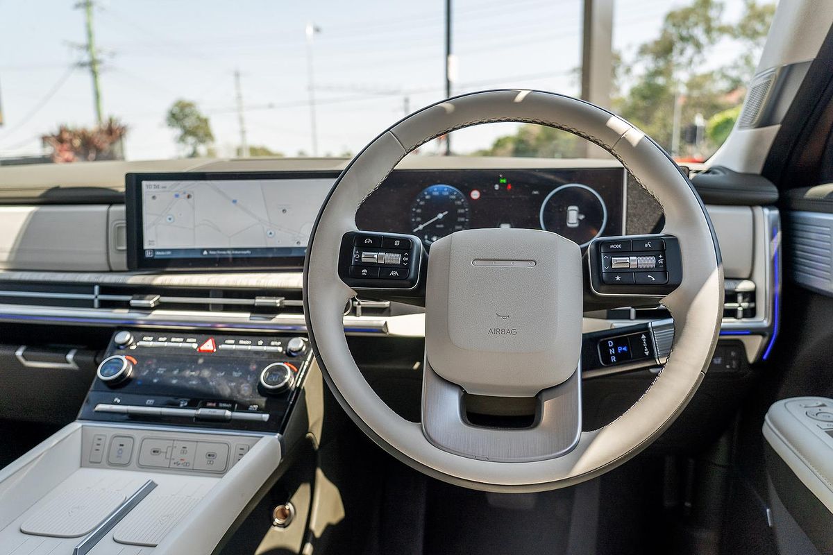 2024 Hyundai Santa Fe Hybrid Calligraphy MX5.V1