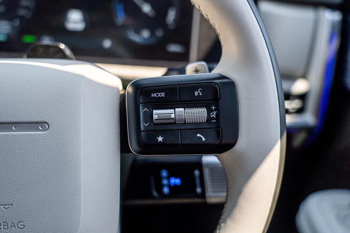 2024 Hyundai Santa Fe Hybrid Calligraphy MX5.V1