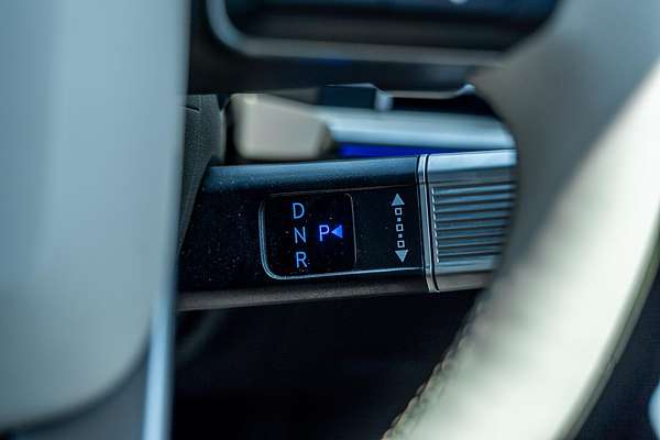 2024 Hyundai Santa Fe Hybrid Calligraphy MX5.V1