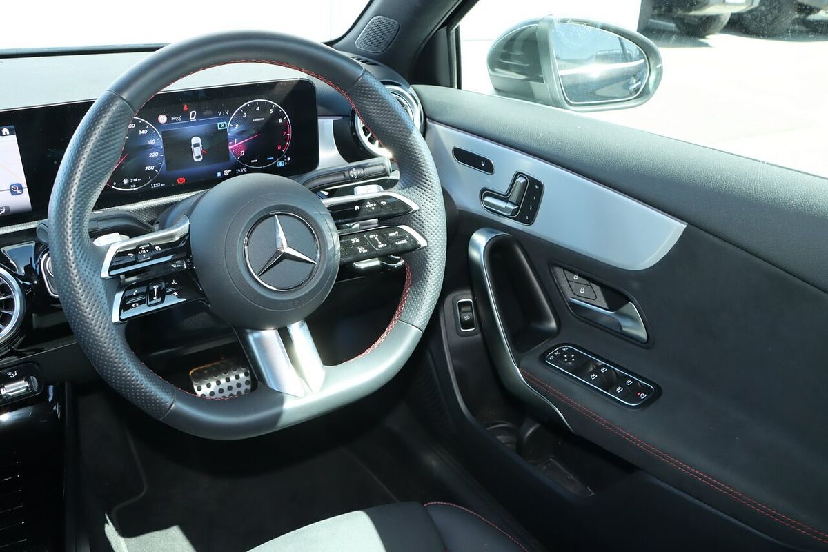 2024 Mercedes-Benz A-Class A250 V177