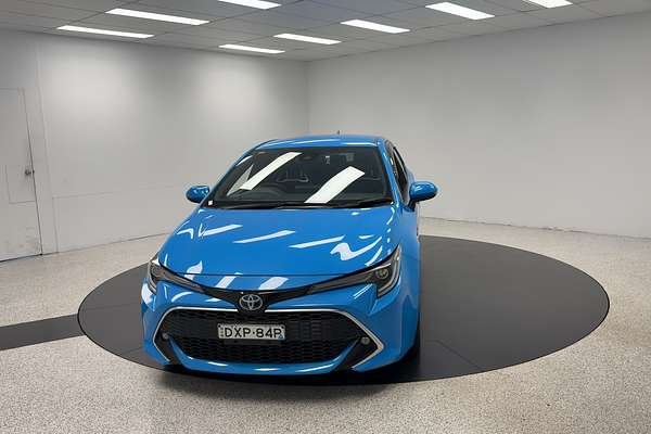 2018 Toyota Corolla ZR Hybrid ZWE211R