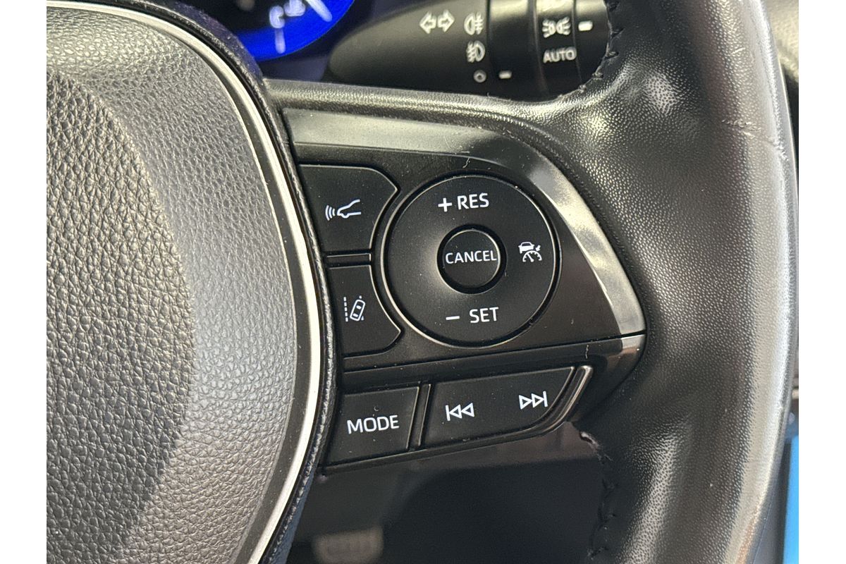 2018 Toyota Corolla ZR Hybrid ZWE211R