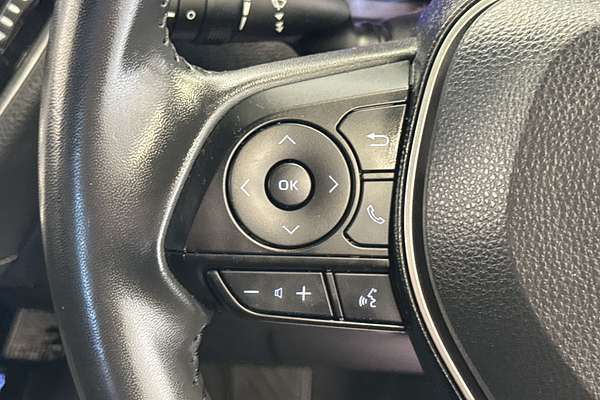 2018 Toyota Corolla ZR Hybrid ZWE211R