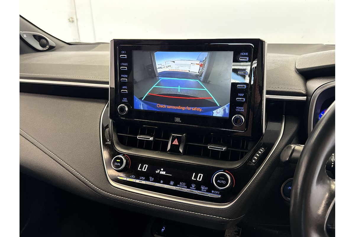2018 Toyota Corolla ZR Hybrid ZWE211R