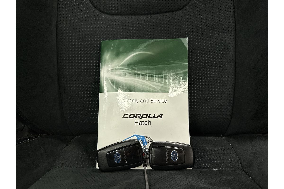 2018 Toyota Corolla ZR Hybrid ZWE211R