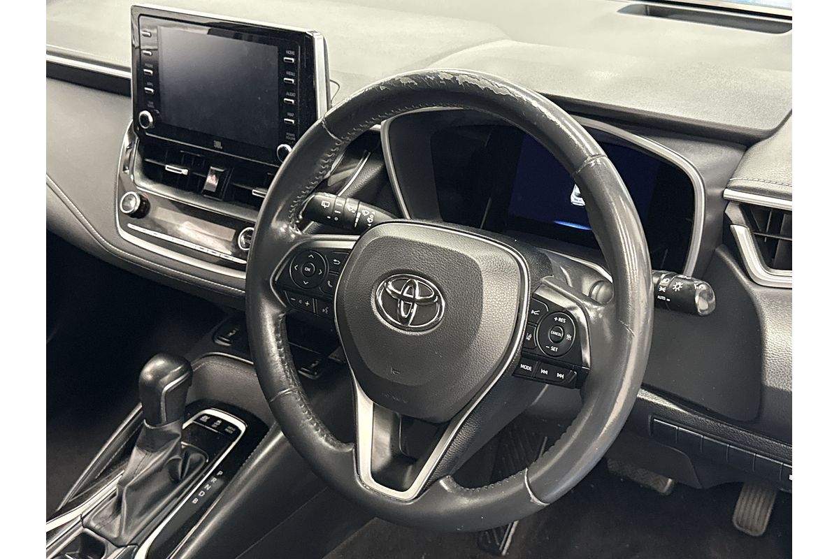2018 Toyota Corolla ZR Hybrid ZWE211R