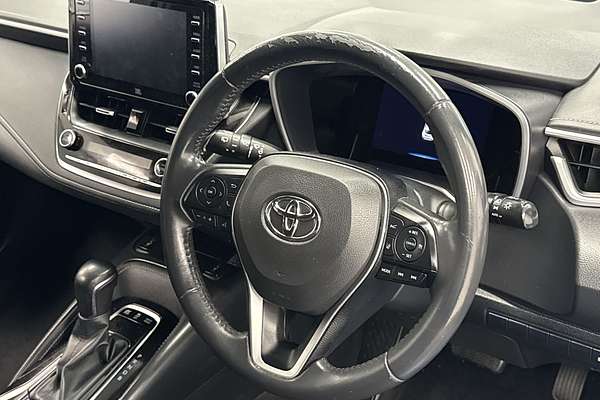 2018 Toyota Corolla ZR Hybrid ZWE211R