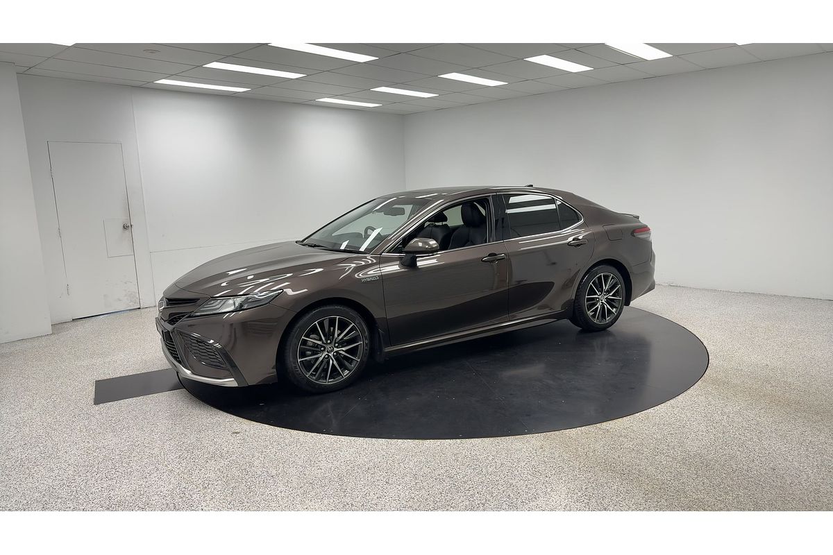 2022 Toyota Camry SL AXVH70R