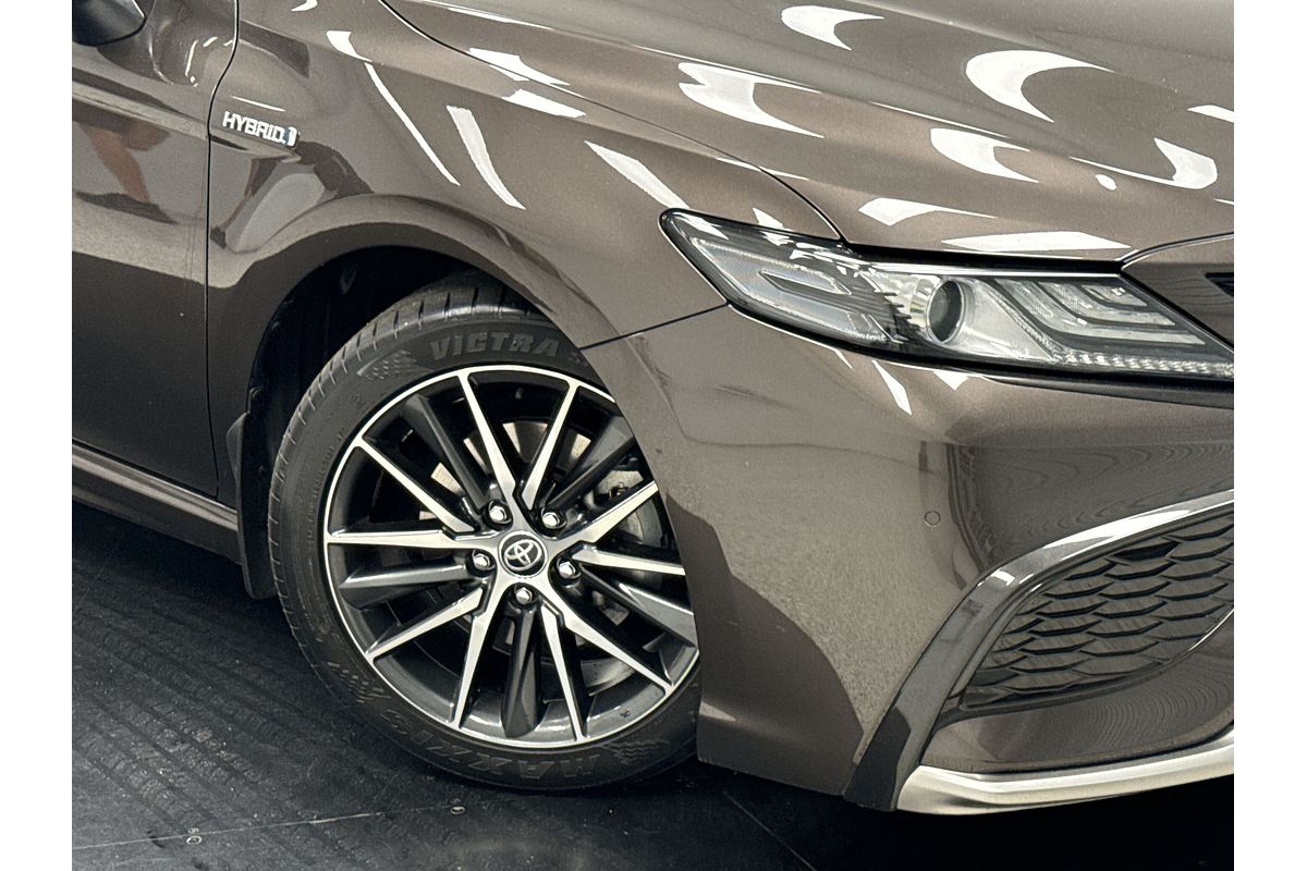 2022 Toyota Camry SL AXVH70R