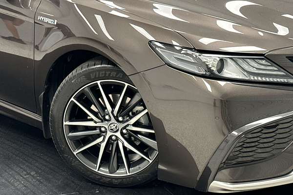 2022 Toyota Camry SL AXVH70R