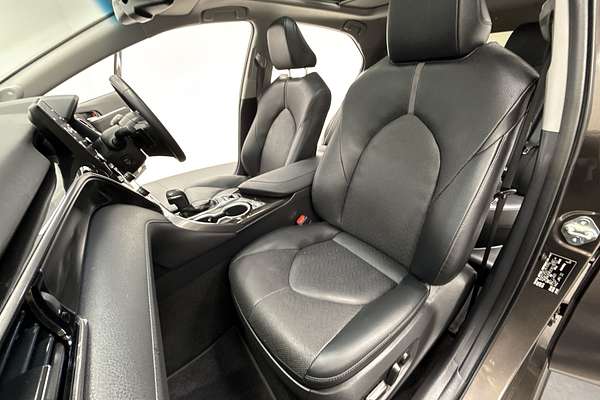 2022 Toyota Camry SL AXVH70R