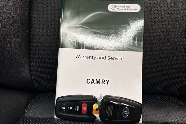 2022 Toyota Camry SL AXVH70R