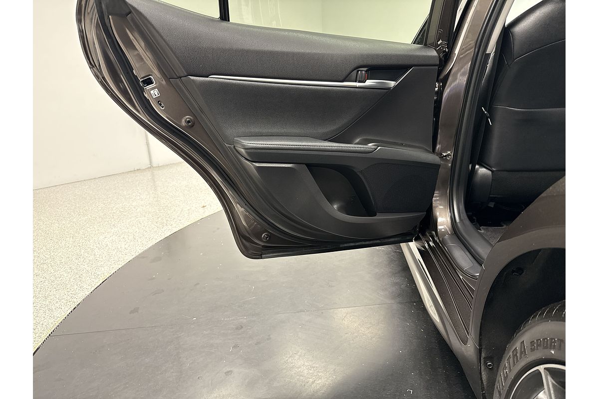 2022 Toyota Camry SL AXVH70R