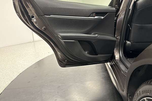 2022 Toyota Camry SL AXVH70R