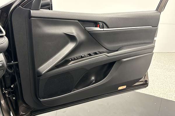 2022 Toyota Camry SL AXVH70R
