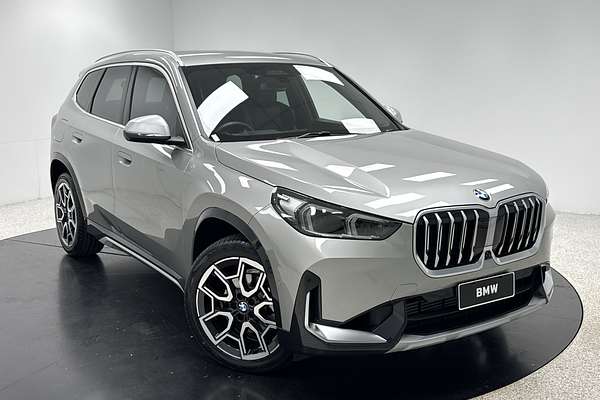 2023 BMW X1 xDrive20i U11