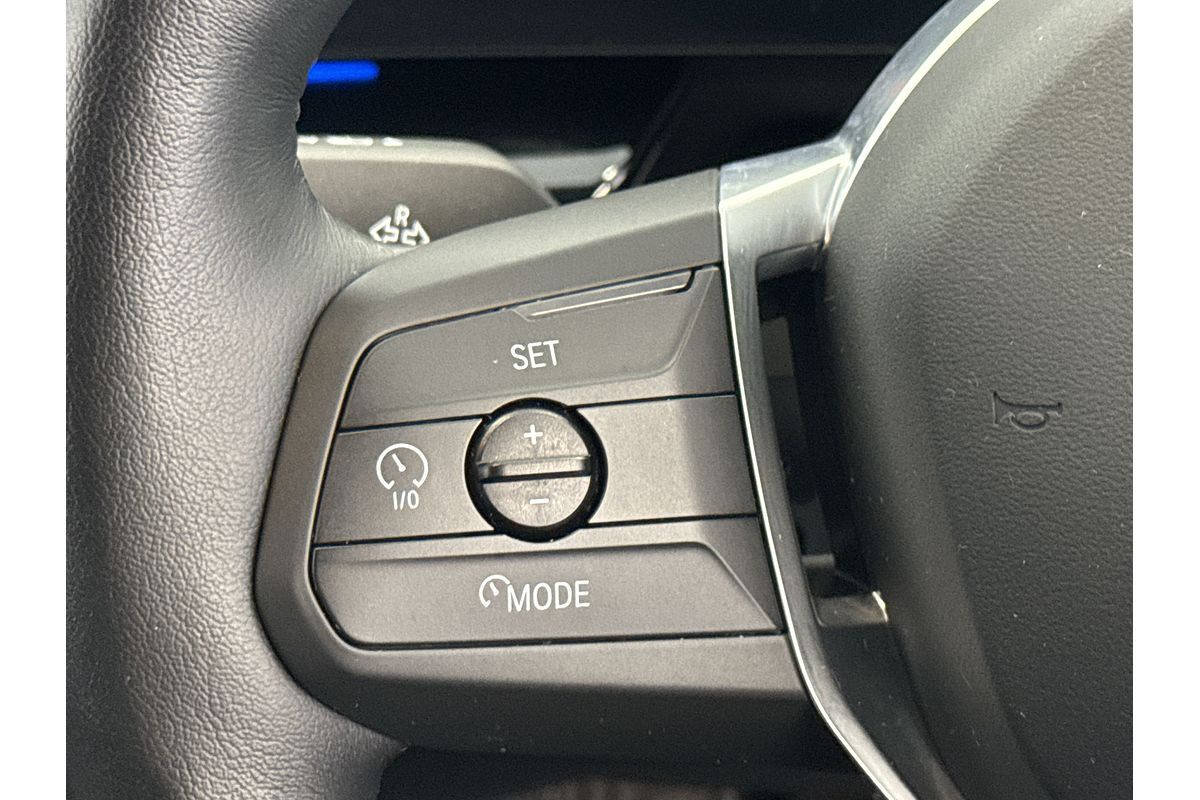 2023 BMW X1 xDrive20i U11
