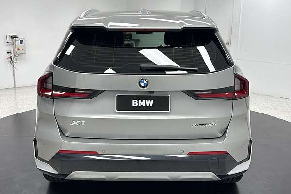 2023 BMW X1 xDrive20i U11