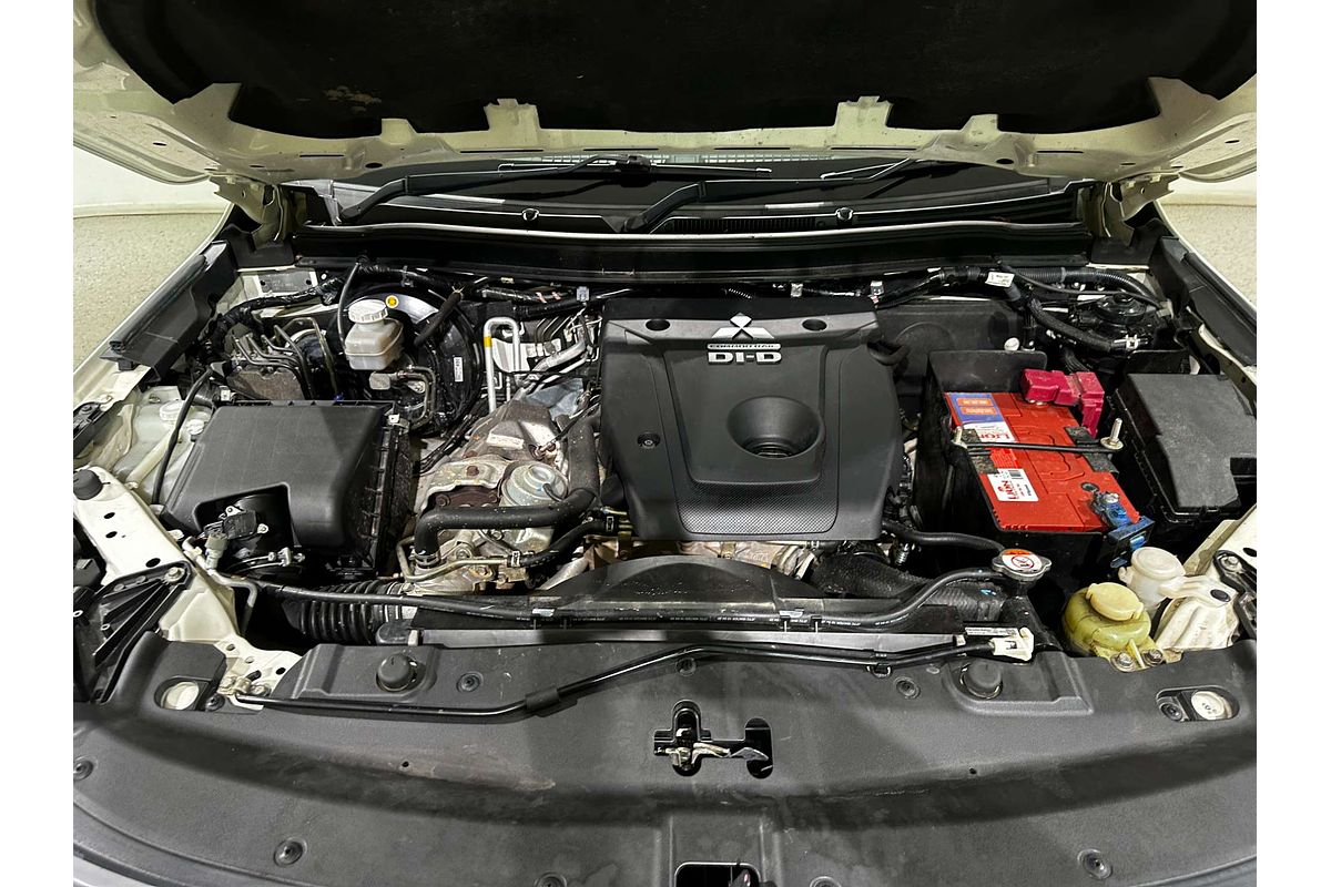 2020 Mitsubishi Pajero Sport GLS QF