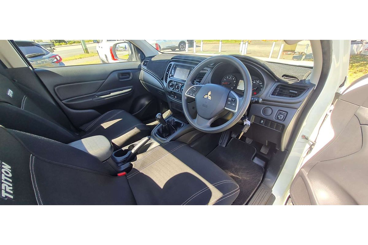 2019 Mitsubishi Triton GLX MR Rear Wheel Drive