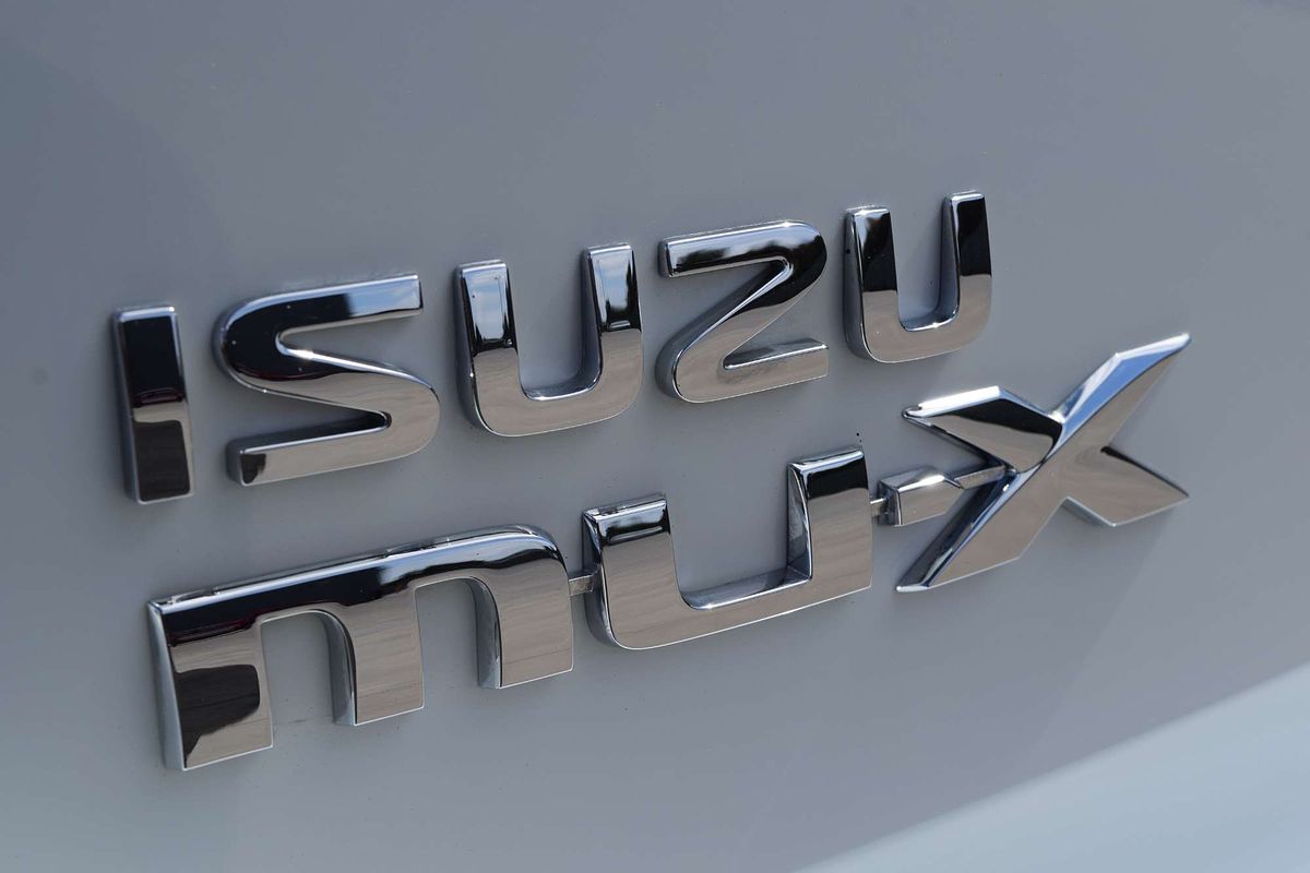 2021 Isuzu MU-X LS-M