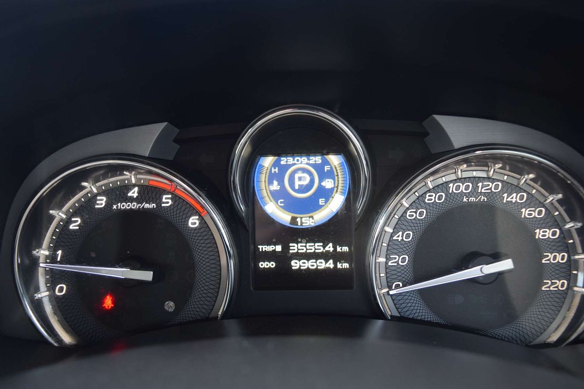 2021 Isuzu MU-X LS-M