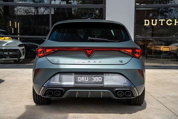 2025 CUPRA Leon VZx KL