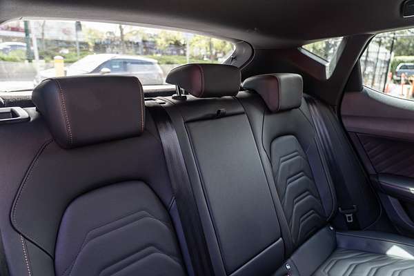 2025 CUPRA Leon VZx KL