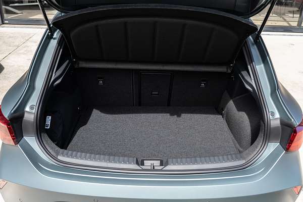 2025 CUPRA Leon VZx KL