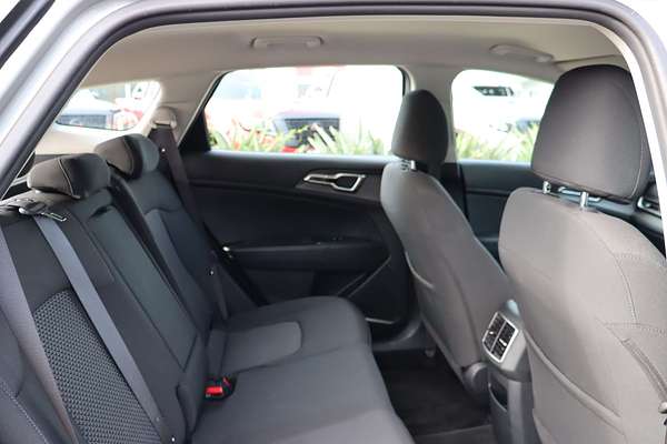 2024 Kia Sportage S NQ5