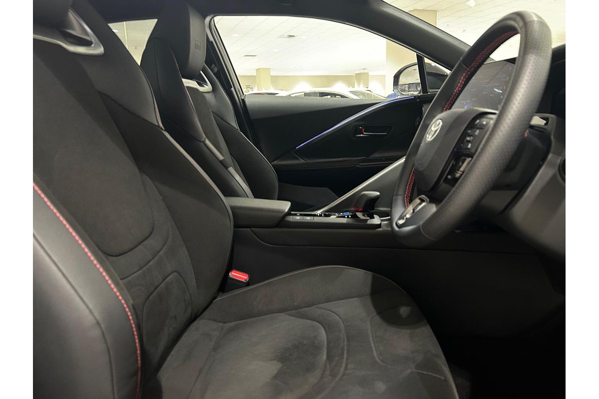 2024 Toyota C-HR GR Sport MAXH25R