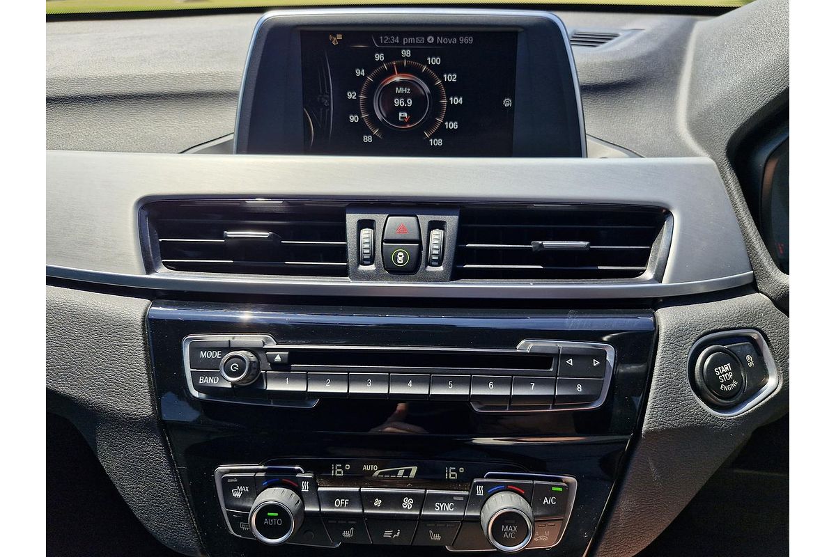 2017 BMW X1 sDrive20i F48