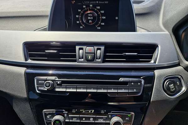 2017 BMW X1 sDrive20i F48