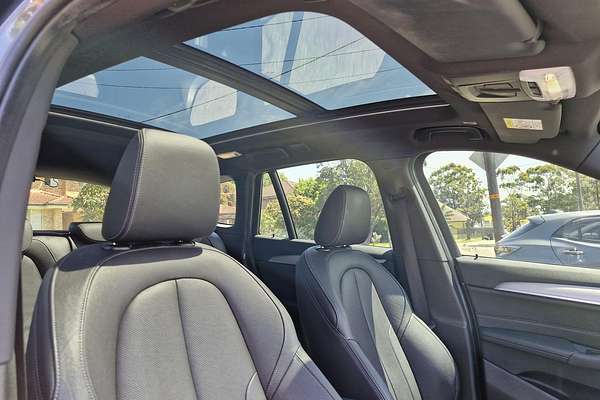 2017 BMW X1 sDrive20i F48