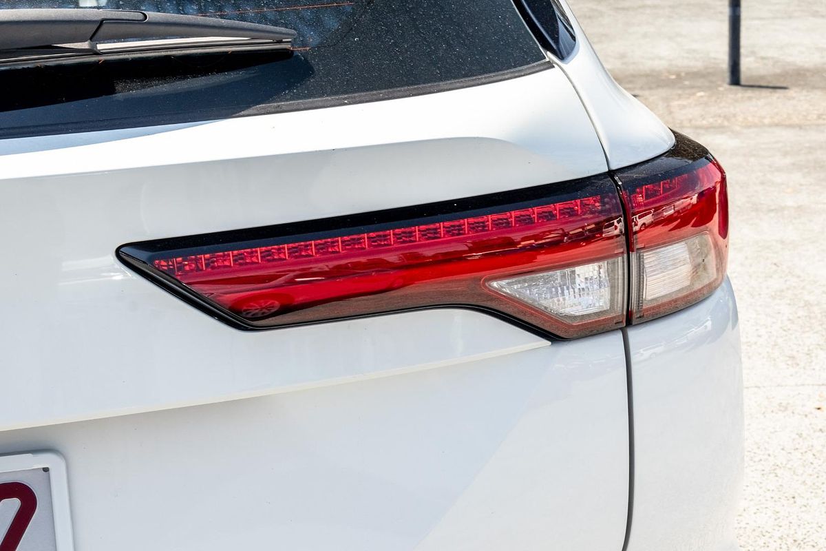 2023 Mitsubishi Outlander ES ZM